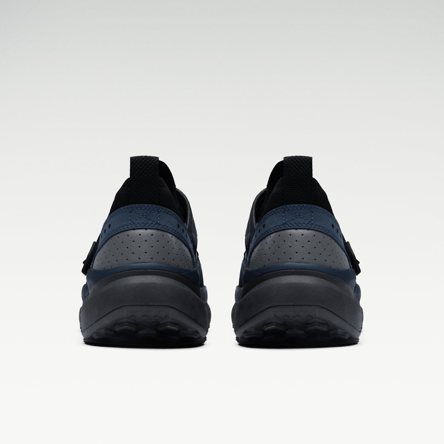 ネイビー/ブラック