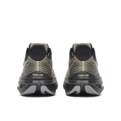 ローレル／ブラック