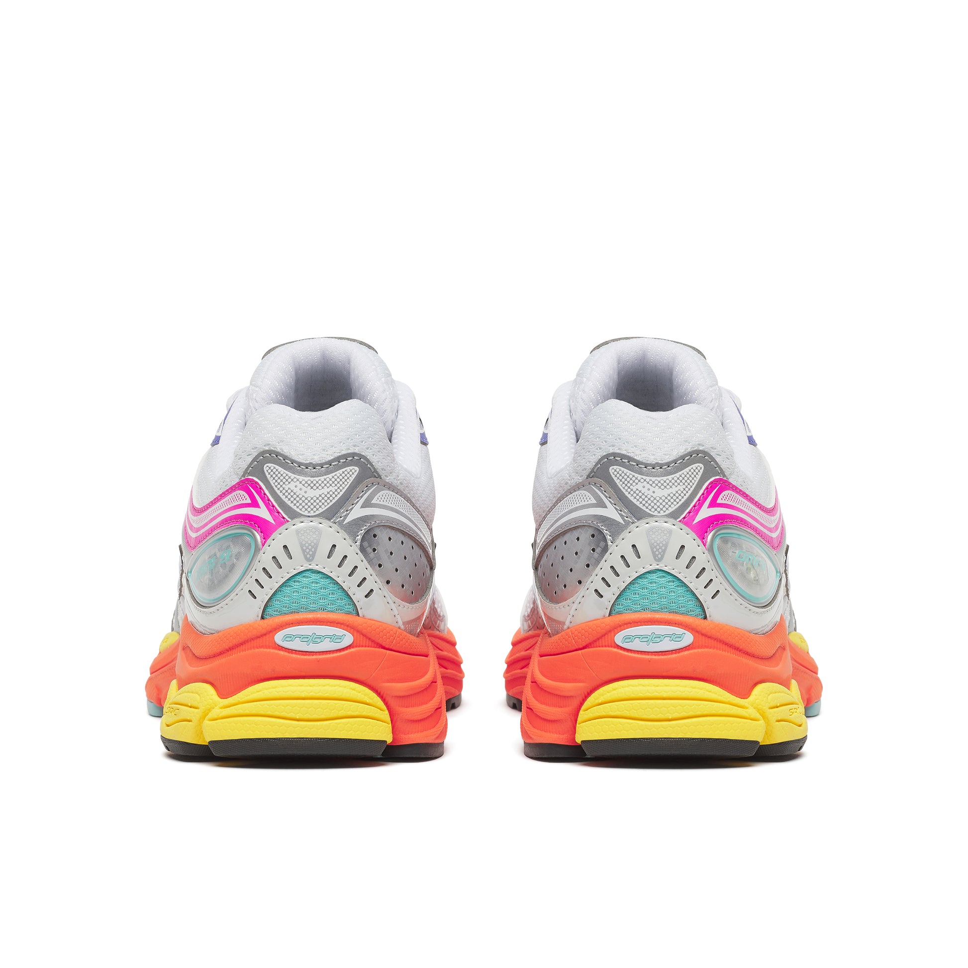 ホワイト／マルチ