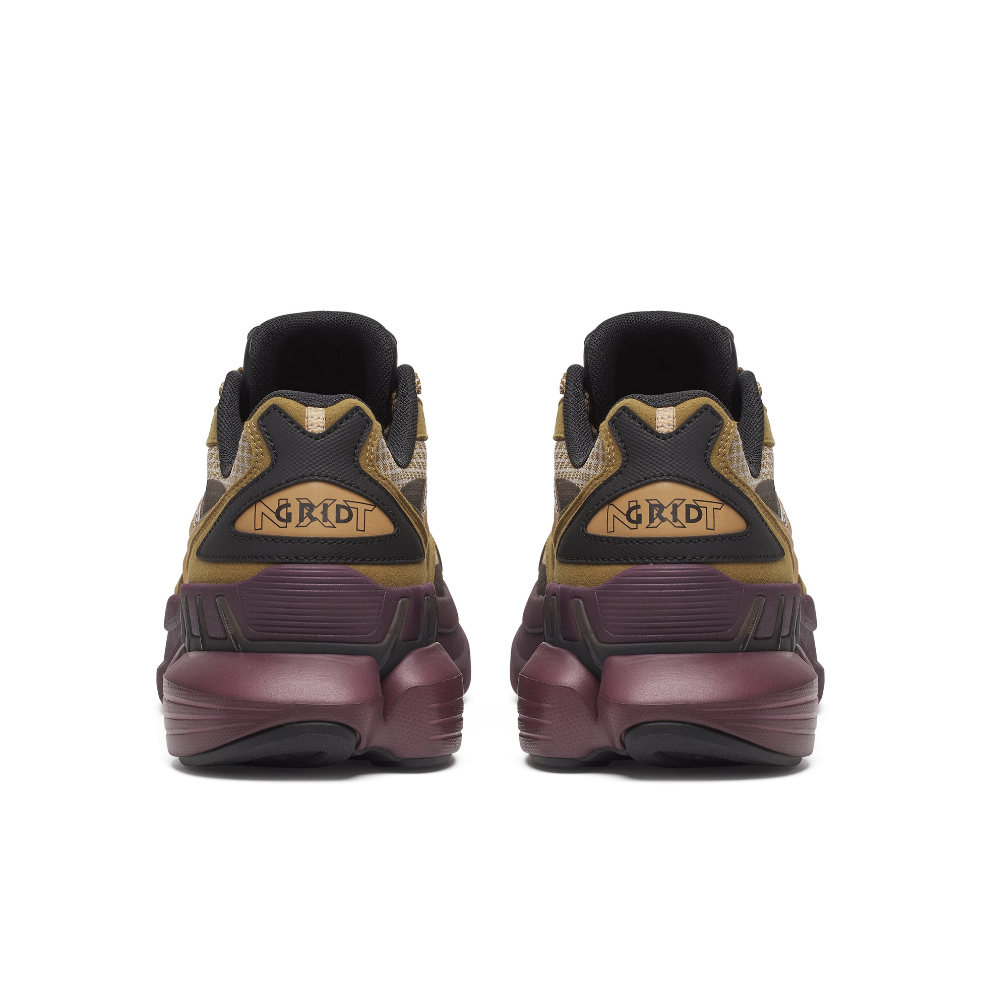 ライトブラウン／ワイン