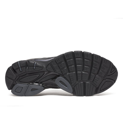 ブラック／シルバー