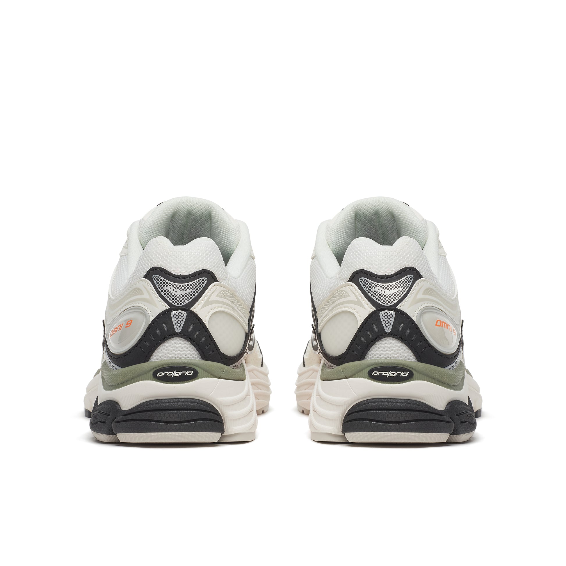 ホワイト／ターメリック