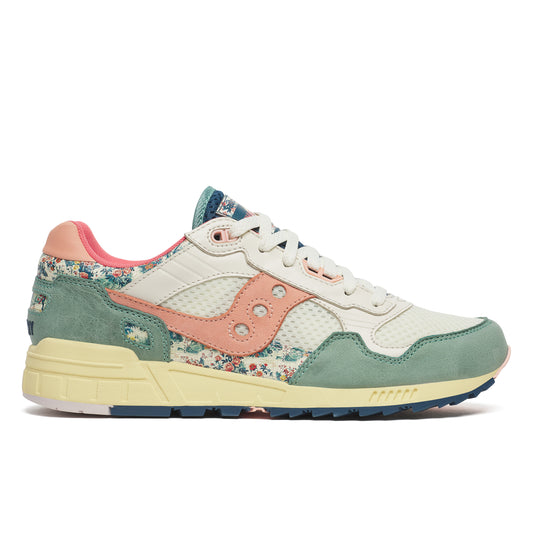 ベージュ／ブルー