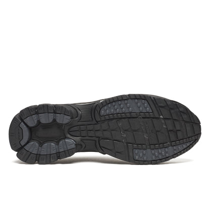 ブラック／シルバー