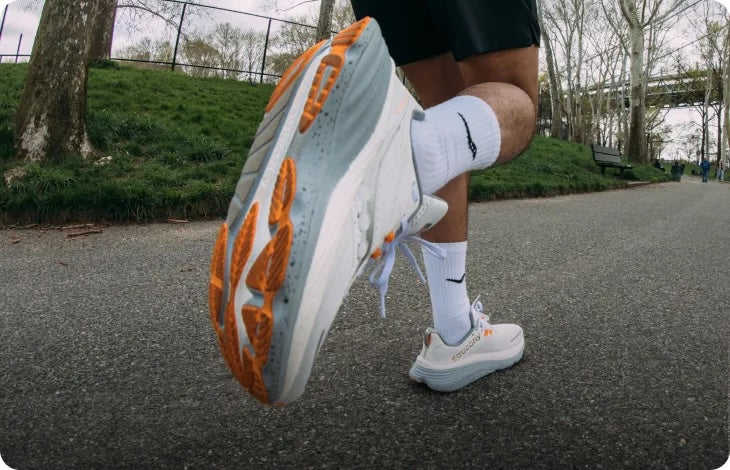 【関税&送料込】Saucony Sneakers White Saucony スニーカー 白 ホワイト 27.0cm 42.5 - メルカリ